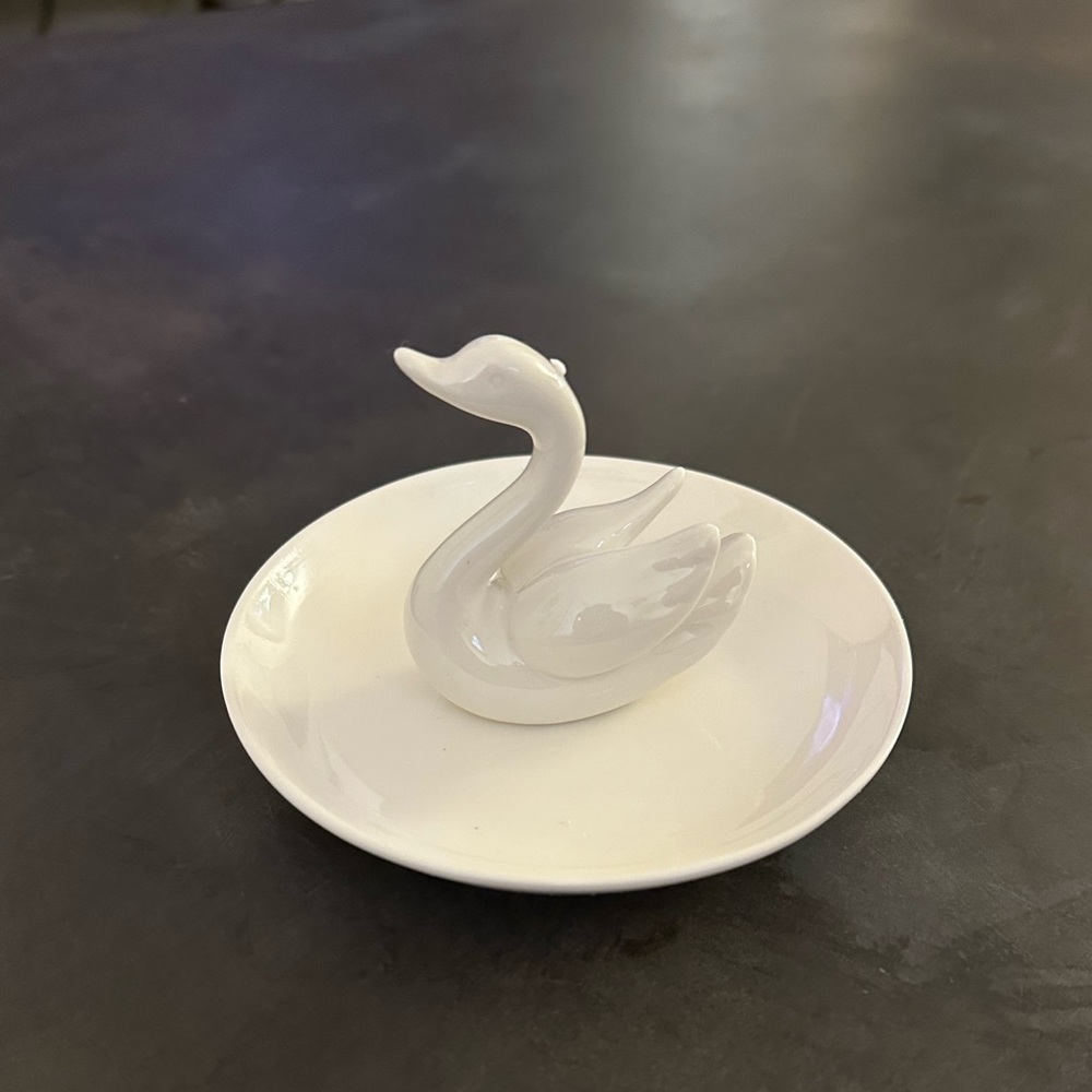 Ceramic swan ring dish vanity trinket tray wedding swan decor jewelry holder
